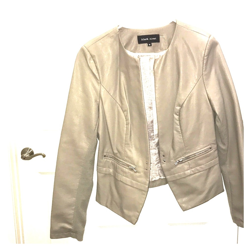 New Gray/tan leather jacket